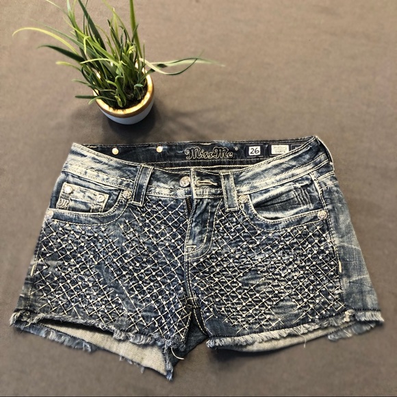 Miss Me Rhinestone Shorts - Picture 1 of 3
